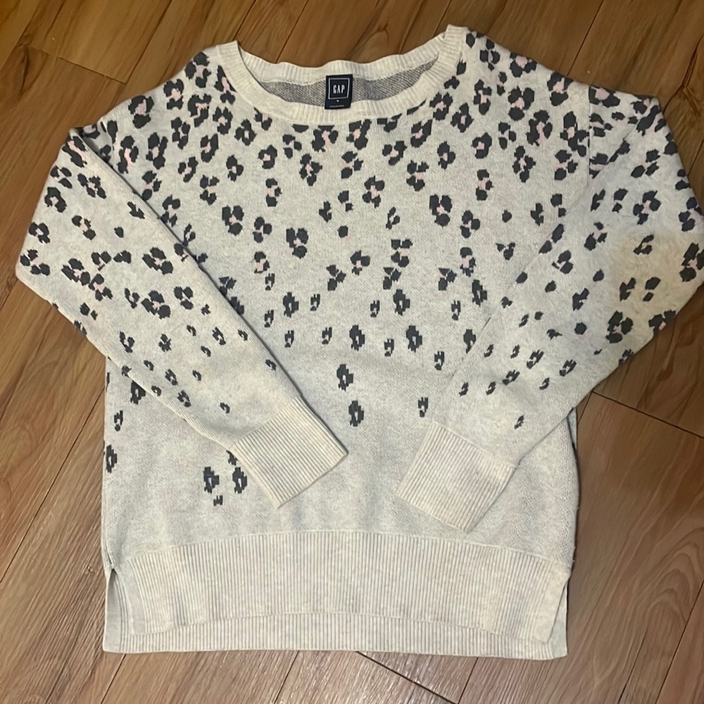 Gap Cheetah Print sweater